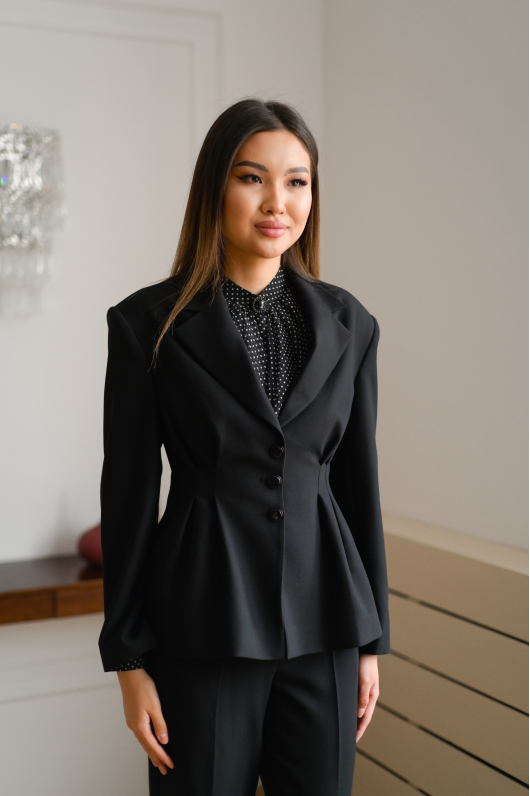 Костюм брючный